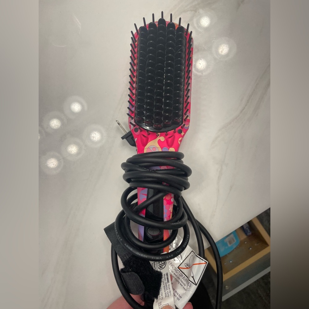 Amika Straightener Brush